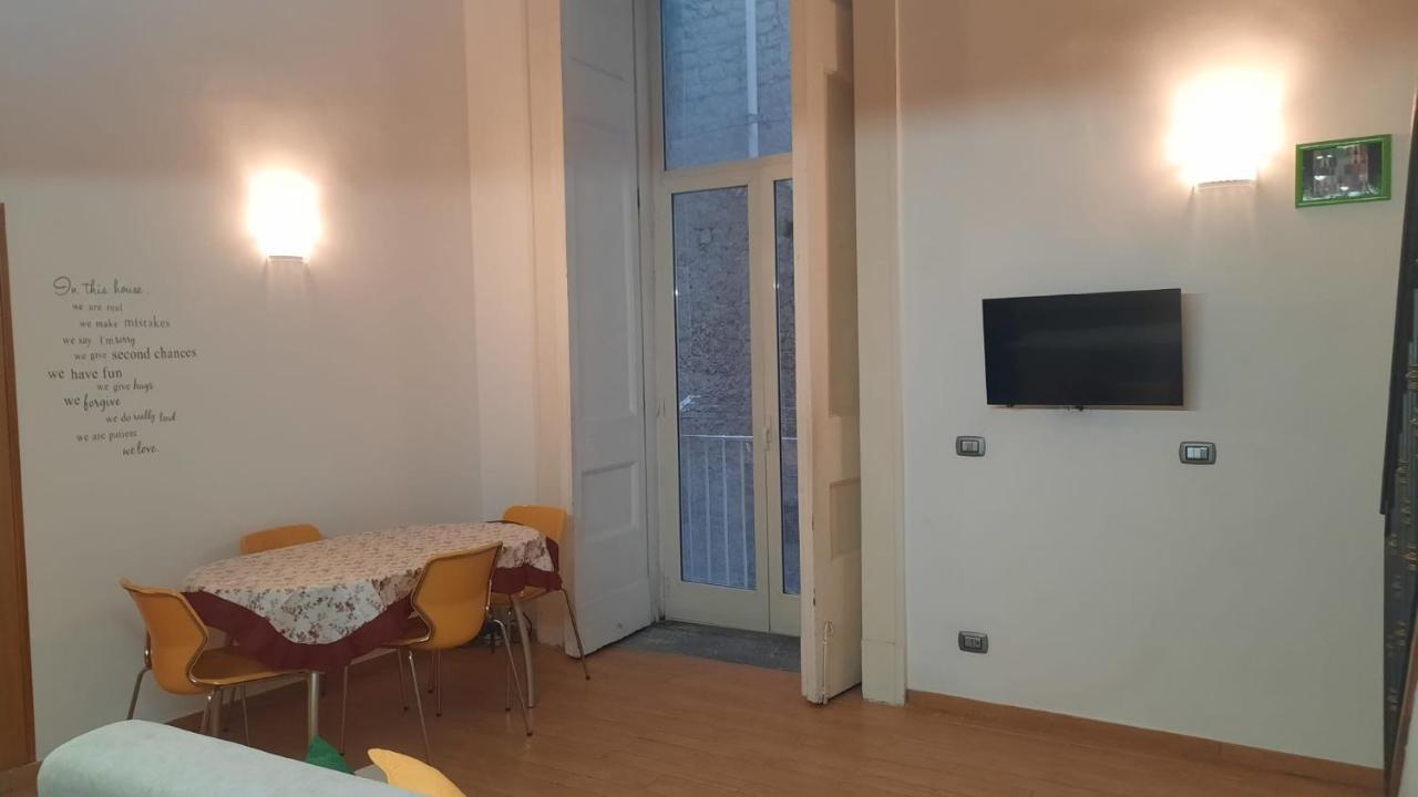 White Home Quartieri Spagnoli Νάπολη Εξωτερικό φωτογραφία