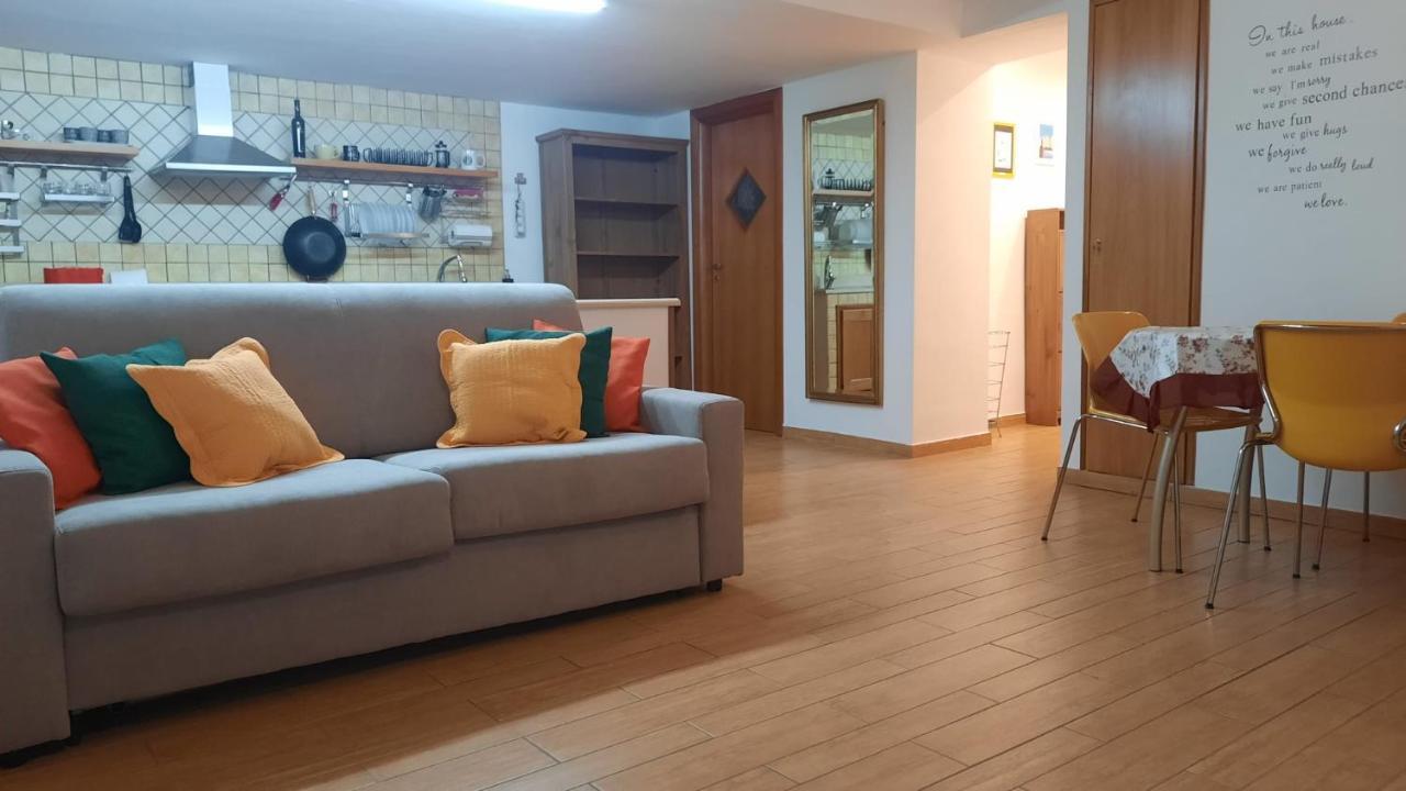 White Home Quartieri Spagnoli Νάπολη Εξωτερικό φωτογραφία