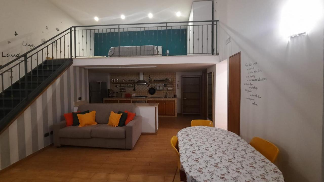 White Home Quartieri Spagnoli Νάπολη Εξωτερικό φωτογραφία