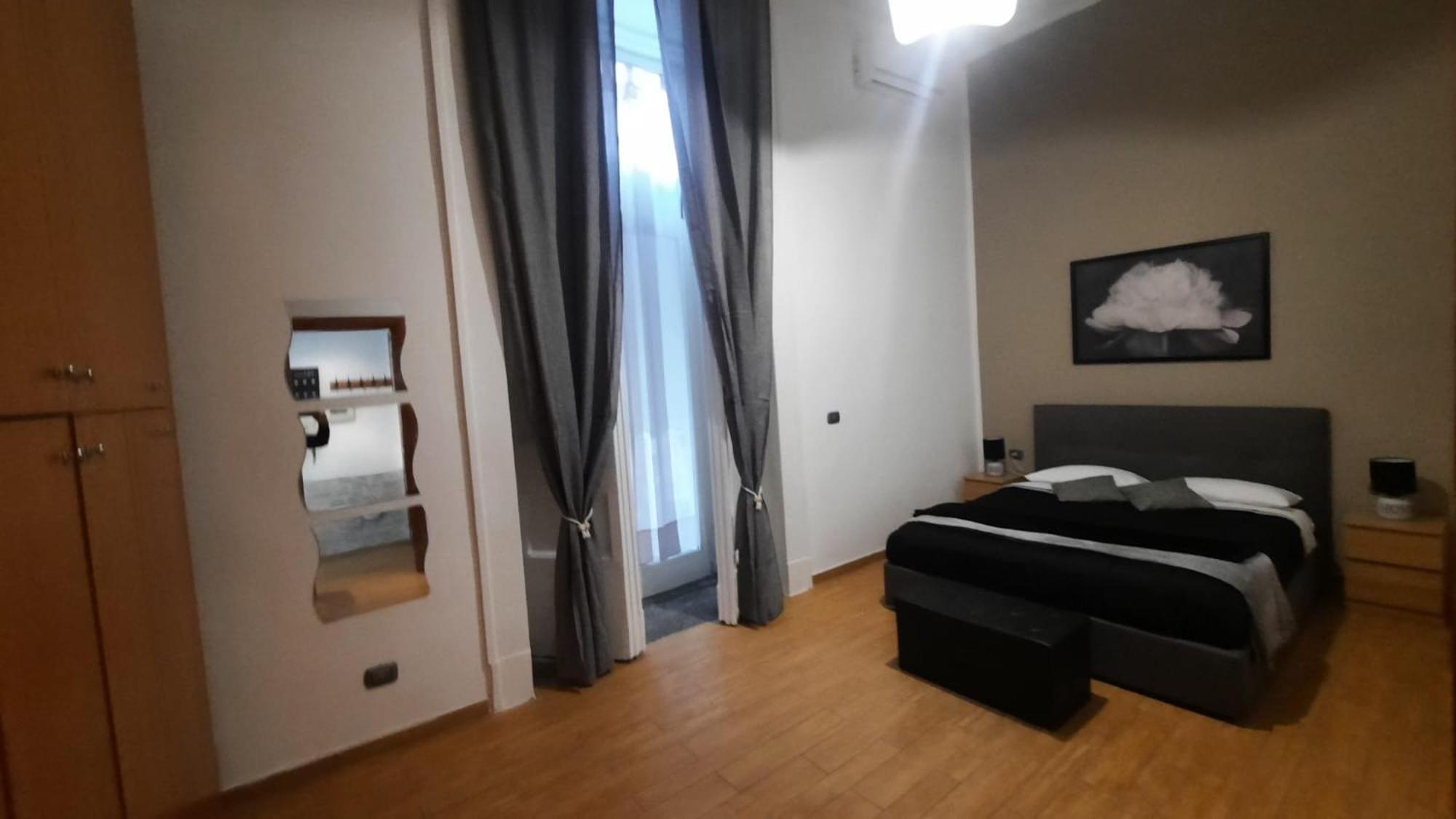 White Home Quartieri Spagnoli Νάπολη Εξωτερικό φωτογραφία